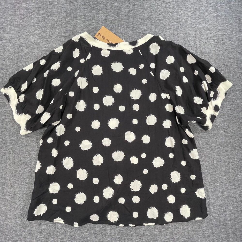 NWT Cousin Earl Polka Dot Contrast Blouse M/L Artsy Black Minimalist Boho Top - Picture 2 of 8